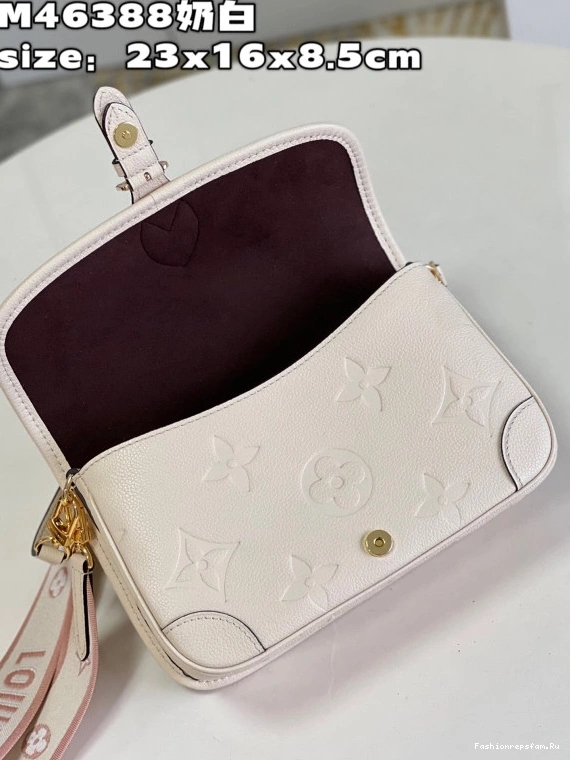 FS CHEAP LOUIS VUITTON Nano Diane 0820